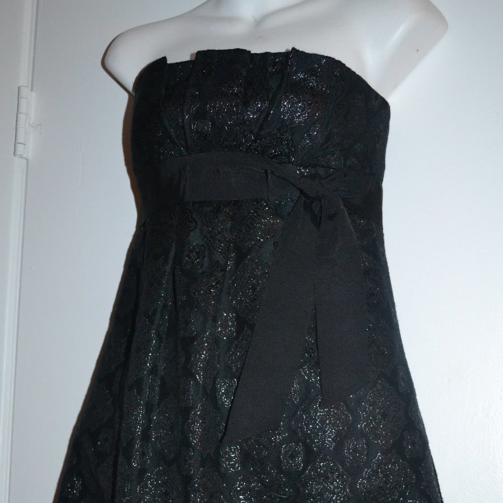 BCBG Max Azria size 2 black bubble hem strap dress